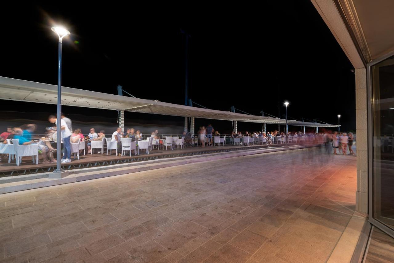 Hotel VAPORE Neum Buitenkant foto